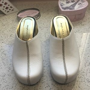 Angelina and Jones white leather clogs